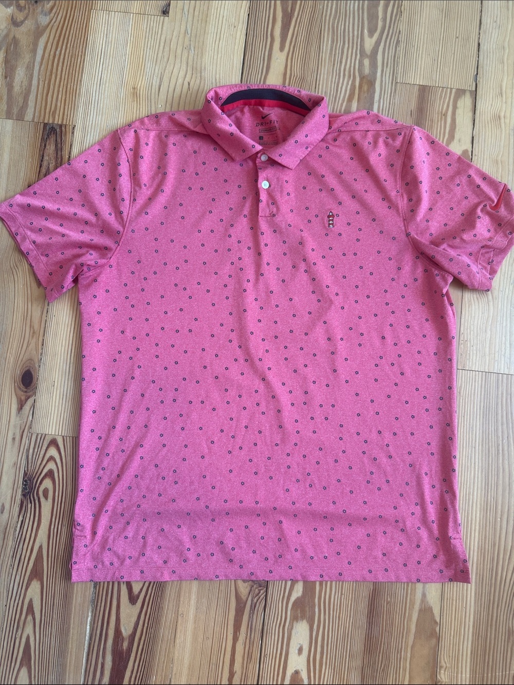 Nike men’s dri-fit polo, size large